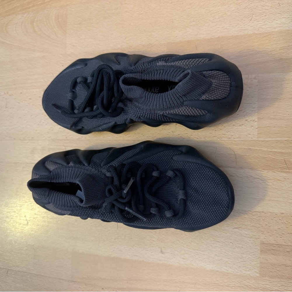 Yeezy 450 black